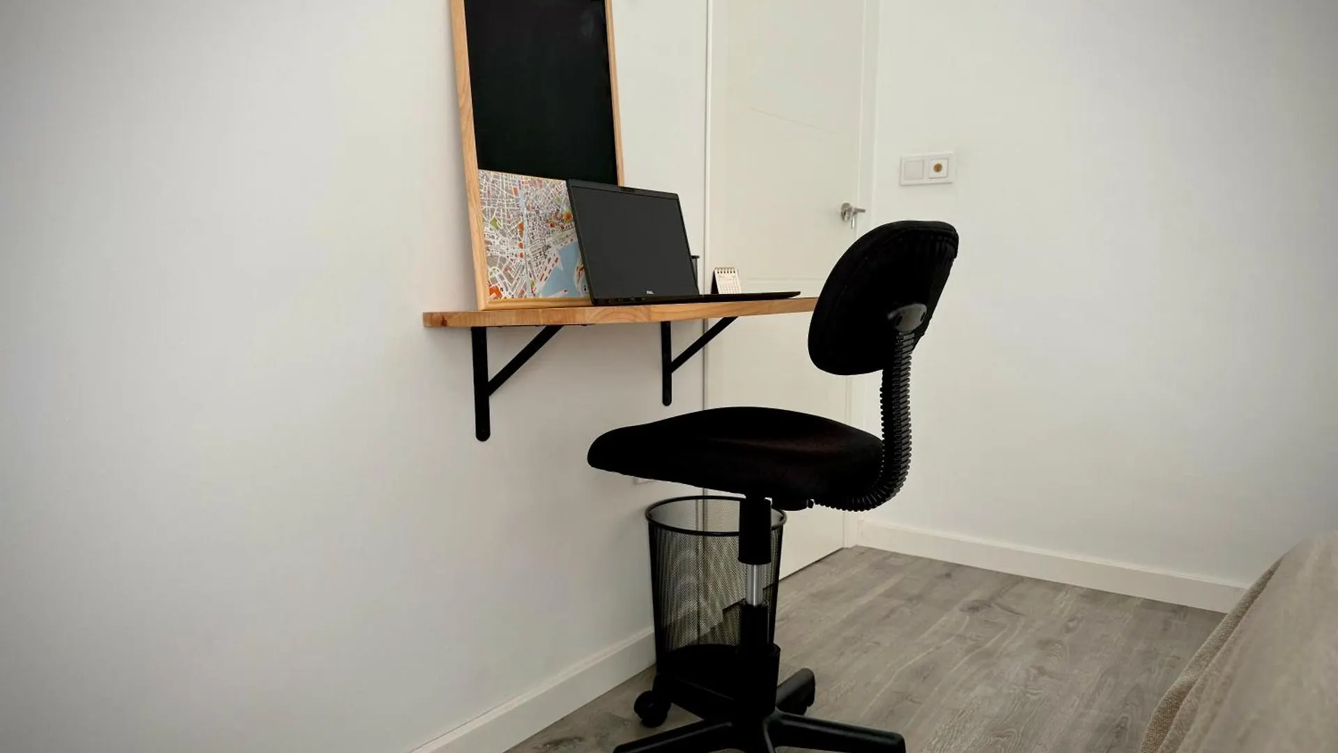Homestay The Numid King Apartment Malaga