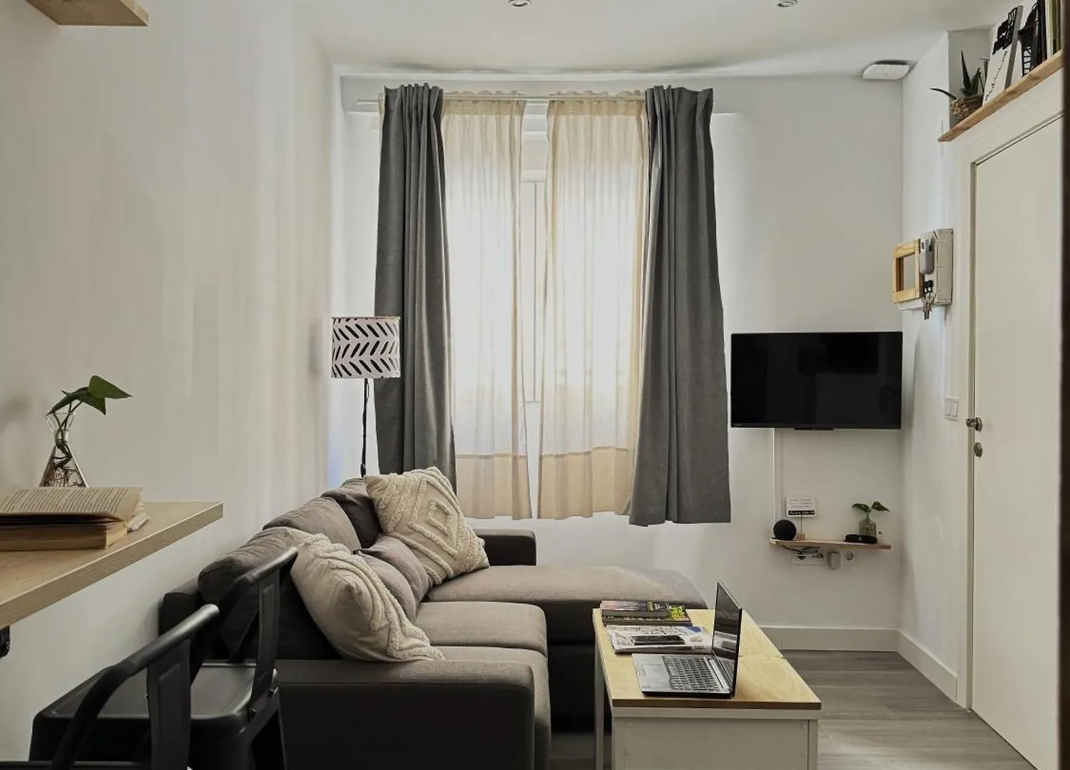 The Numid King Apartment Malaga Homestay