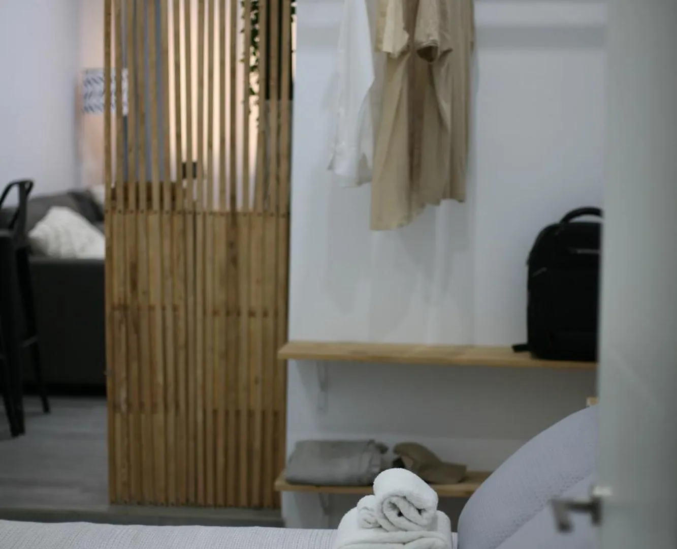 Homestay The Numid King Apartment Malaga Spain
