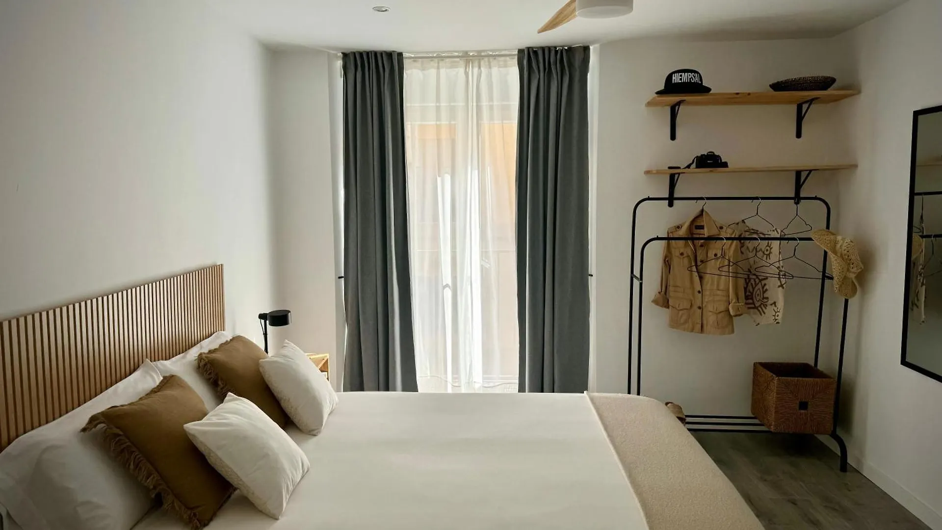 The Numid King Apartment Malaga Homestay
